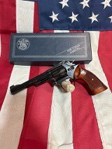 SMITH & WESSON 19-4 COMBAT MAGNUM .357 MAG - Image 7 of 7