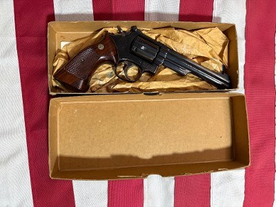 SMITH & WESSON 19-4 COMBAT MAGNUM .357 MAG - Image 4 of 7