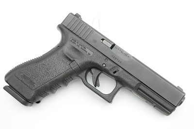 GLOCK 22 .40 S&W - Image 1 of 21