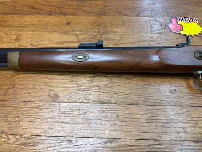 THOMPSON/CENTER ARMS hawken .50 CALIBER - Image 18 of 21