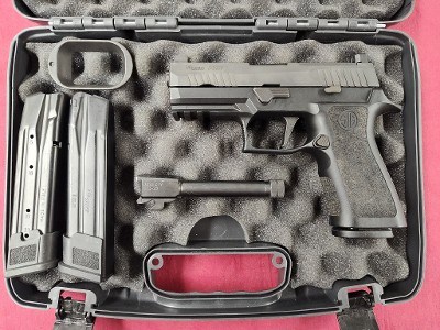 SIG SAUER P320 X-CARRY 9MM LUGER (9X19 PARA) - Image 3 of 3