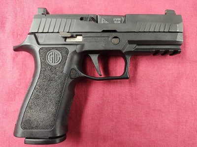 SIG SAUER P320 X-CARRY 9MM LUGER (9X19 PARA) - Image 1 of 3