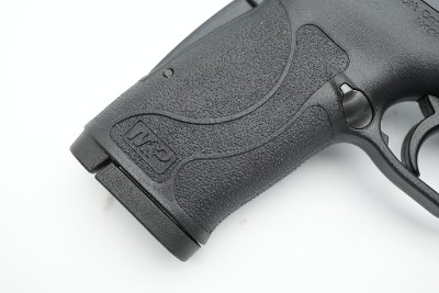 SMITH & WESSON Shield 380 EZ .380 ACP - Image 4 of 23
