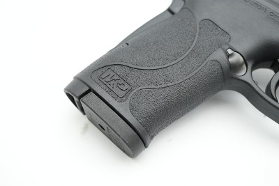 SMITH & WESSON Shield 380 EZ .380 ACP - Image 9 of 23