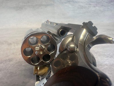 COLT PYTHON 357 .357 MAG - Image 8 of 9
