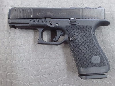 GLOCK 19 GEN 6 9MM LUGER (9x19 PARA) - Image 1 of 4