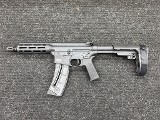 Smith & Wesson M&P15-22 .22 LR - Image 5 of 7