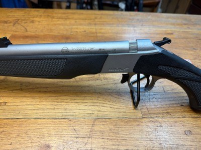 CVA wolf v2 .50 CALIBER - Image 8 of 25