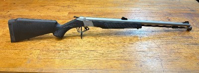 CVA wolf v2 .50 CALIBER - Image 1 of 25