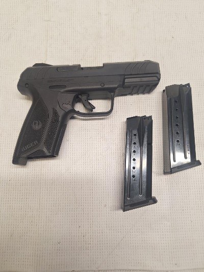 RUGER SECURITY-9 9MM LUGER (9x19 PARA) - Image 1 of 8