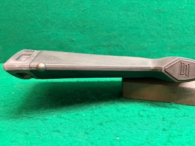 SAVAGE ARMS Axis .223 REM - Image 20 of 25