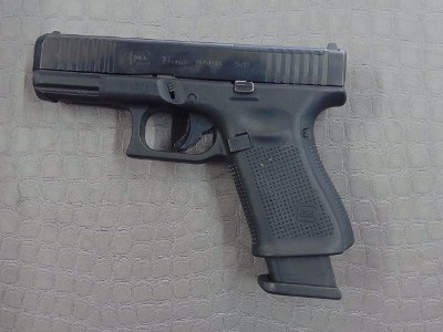 GLOCK 19 GEN 5 9MM LUGER (9x19 PARA) - Image 1 of 3