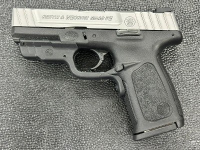 SMITH & WESSON SD40VE 40 Smith & Wesson - Image 1 of 6