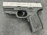SMITH & WESSON SD40VE 40 Smith & Wesson - Image 1 of 6