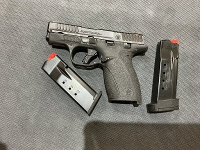 SMITH & WESSON BODYGUARD 2.0 .380 ACP - Image 1 of 4