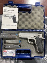 SMITH & WESSON Model 4006 .40 S&W - Image 1 of 6