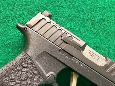 SIG SAUER P365 FUSE 9MM LUGER (9x19 PARA) - Image 4 of 25