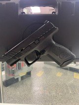 BERETTA APX A1 COMPACT 9MM LUGER (9X19 PARA) - Image 1 of 6