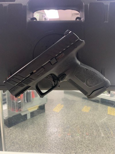 BERETTA APX A1 COMPACT 9MM LUGER (9X19 PARA) - Image 1 of 6