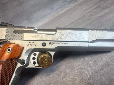 SMITH & WESSON SW1911 .45 ACP - Image 4 of 7