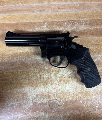 ROSSI 971 .357 MAG - Image 1 of 6
