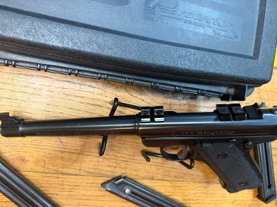 RUGER MARK II target .22 LR - Image 5 of 10