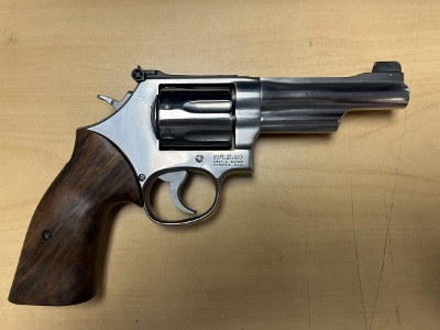 SMITH & WESSON 686 .357 MAG - Image 2 of 5