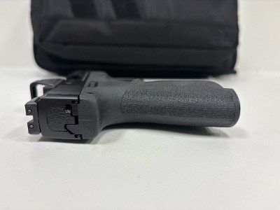 SMITH & WESSON M&P9 SHIELD PLUS 9MM LUGER (9x19 PARA) - Image 4 of 9