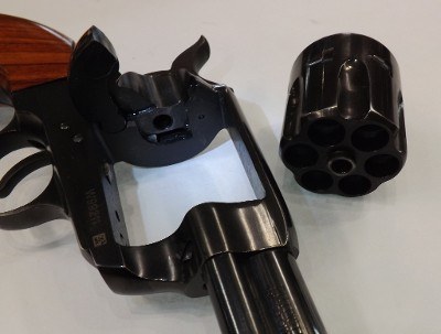 HERITAGE MFG. ROUGH RIDER .45 LC - Image 8 of 8