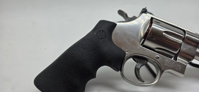 SMITH & WESSON MODEL 610 10MM - Image 6 of 10
