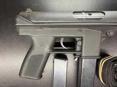 INTERDYNAMIC KG 99 9MM LUGER (9x19 PARA) - Image 3 of 10