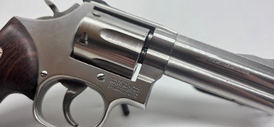 SMITH & WESSON 686 .357 MAG - Image 7 of 10