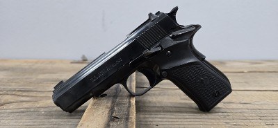 STOEGER Stoeger Industries Llama 380, 3.5" Barrel, .380, Semi-automatic, Handgun, Includes Soft Case .380 ACP - Image 2 of 2