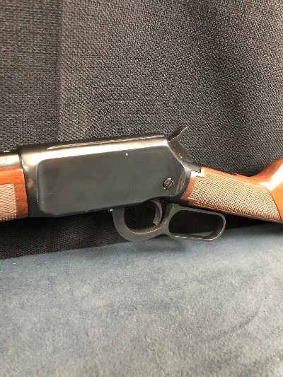 WINCHESTER 9422M 22 WINCHESTER MAGNUM - Image 8 of 11