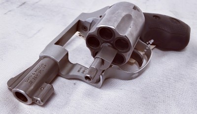 SMITH & WESSON 642-2 airweight .38 SPCL +P - Image 6 of 7