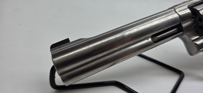 SMITH & WESSON 648 .22 WMR - Image 3 of 10
