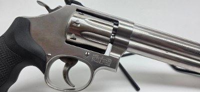 SMITH & WESSON 648 .22 WMR - Image 7 of 10