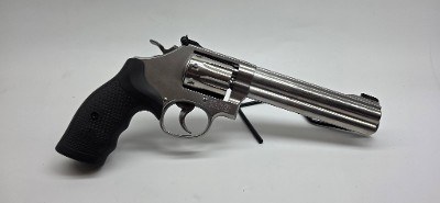 SMITH & WESSON 648 .22 WMR - Image 5 of 10