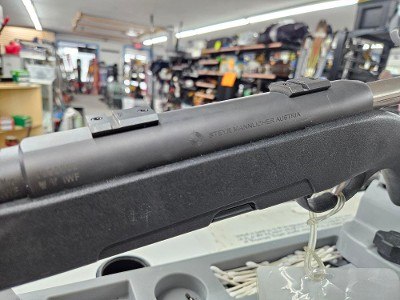 STEYR PRO HUNTER .300 WIN MAG - Image 8 of 12