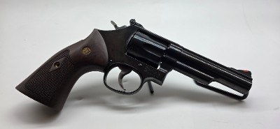 SMITH & WESSON MODEL 19 CLASSIC .357 MAG - Image 5 of 10