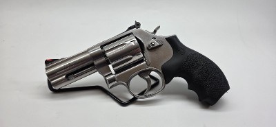 SMITH & WESSON 686 PLUS .357 MAG - Image 2 of 10