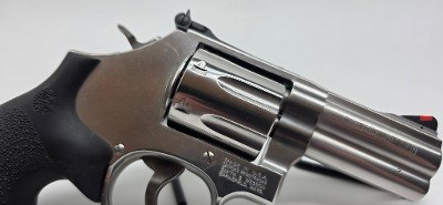 SMITH & WESSON 686 PLUS .357 MAG - Image 7 of 10