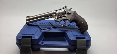 SMITH & WESSON 686 COMP WB PERFORMANCE .357 MAG - Image 1 of 7