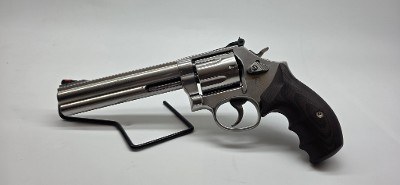 SMITH & WESSON 686 COMP WB PERFORMANCE .357 MAG - Image 2 of 7