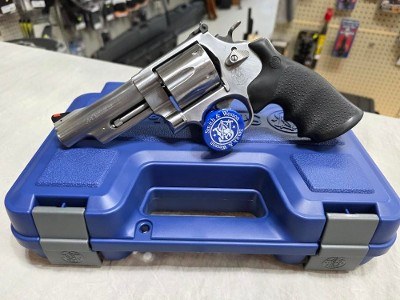 SMITH & WESSON 629-6 (163603) .44 MAGNUM - Image 1 of 4
