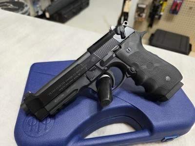 BERETTA 96A1 40 Smith & Wesson - Image 1 of 6