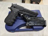 BERETTA 96A1 40 Smith & Wesson - Image 4 of 6