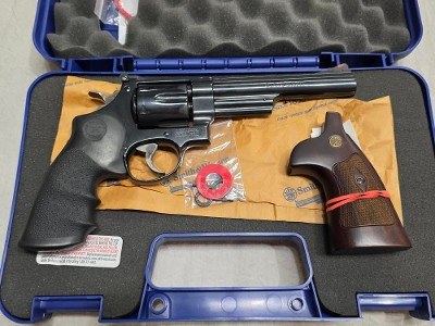 SMITH & WESSON 57 .41 REM MAG - Image 6 of 6