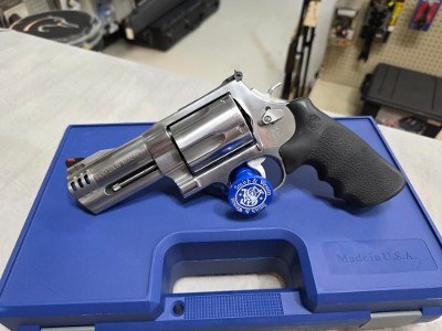 SMITH & WESSON 500 (163504) 500S&W - Image 1 of 5