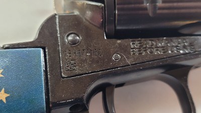HERITAGE MFG. ROUGH RIDER US FLAG GRIPS .22 LR - Image 8 of 9